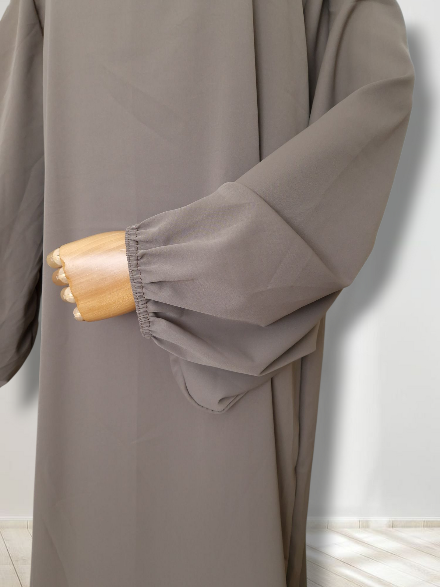 Abaya Nisa+