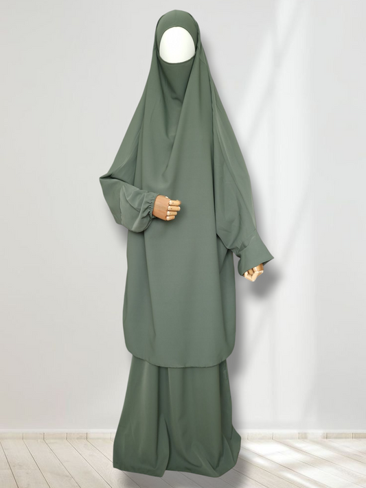 Jilbab Medina Seide