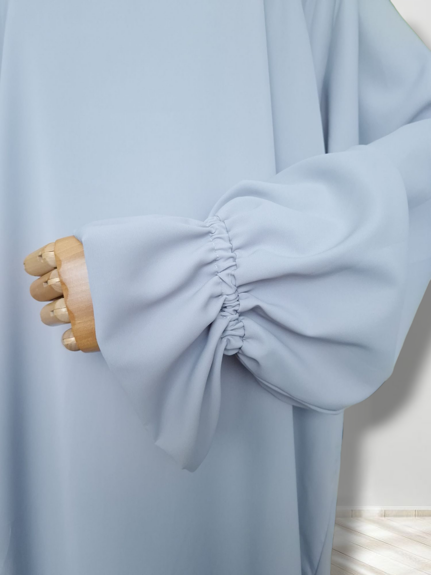 Abaya Zahra
